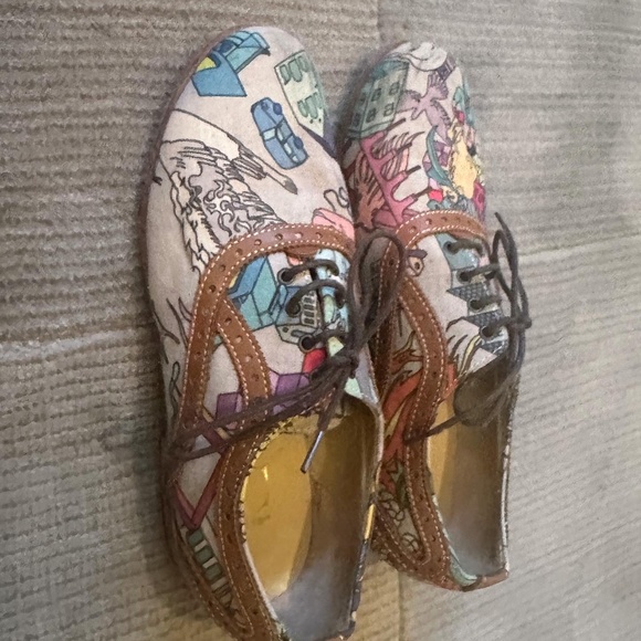 Quirky Cool Printed Brogues ( Flats - printed canvas and leather) - Picture 2 of 8